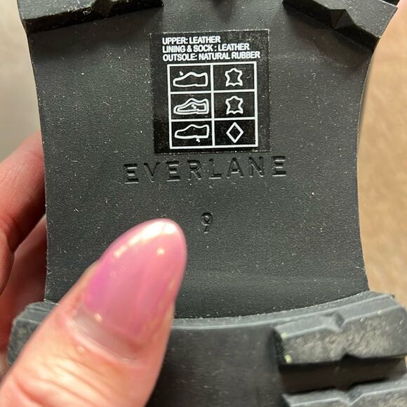 EVERLANE The Lug Chelsea Boot Black Leather Pull On Stretch Ankle Size 9 NEW - Picture 5 of 6